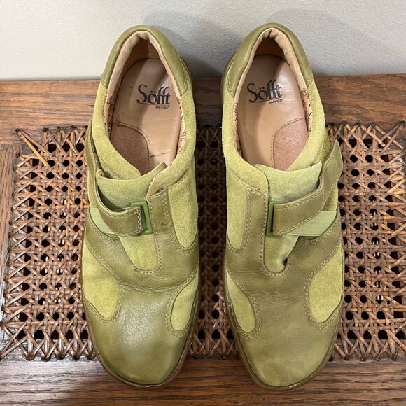 Size 9.5 Sofft Leather + Suede Two Tone Green Strap Closure Shoes - Picture 2 of 6